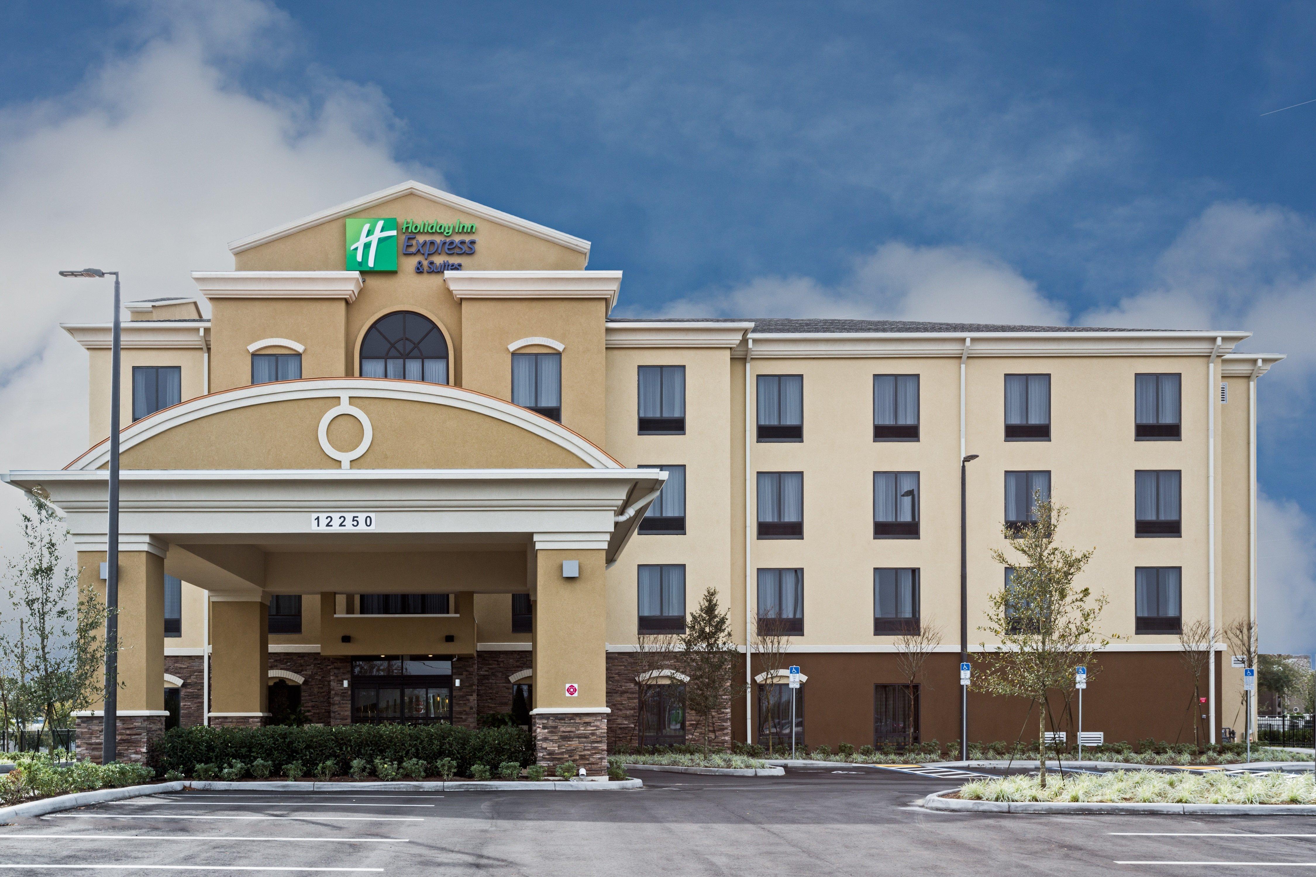 Holiday Inn Express Hotel & Suites Orlando East-Ucf Area By Ihg Alafaya Exterior photo